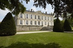 chateau-exterieur-site-web